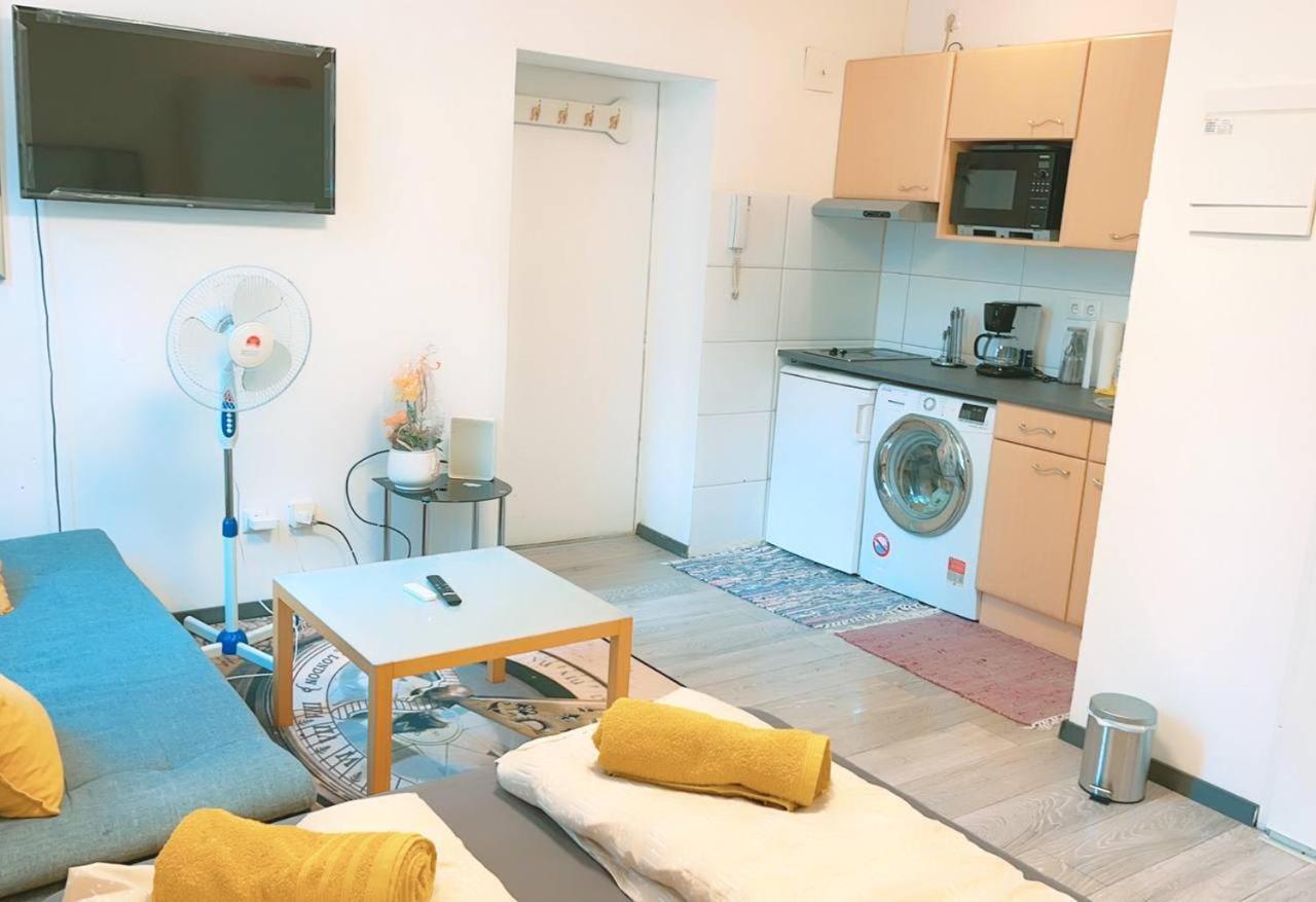 Comfort Studio 3P Km Вена Экстерьер фото