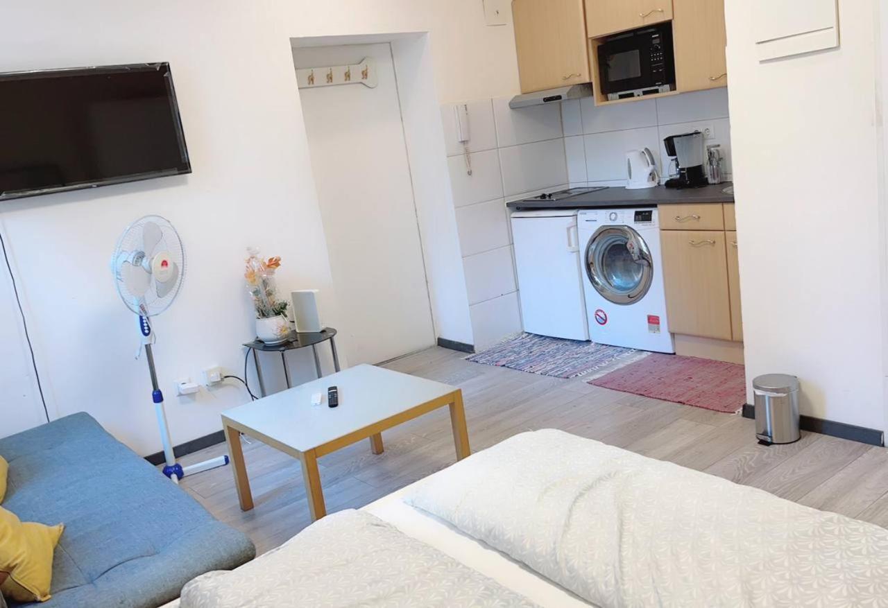 Comfort Studio 3P Km Вена Экстерьер фото